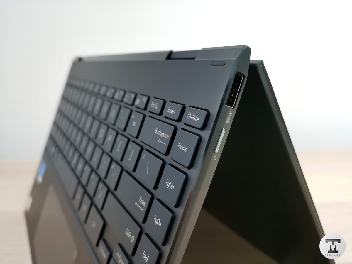 ASUS ZenBook Flip 13 OLED Ports