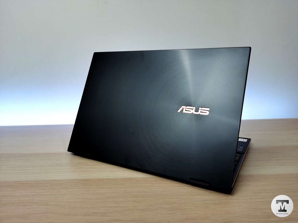 ASUS ZenBook Flip S OLED UX371