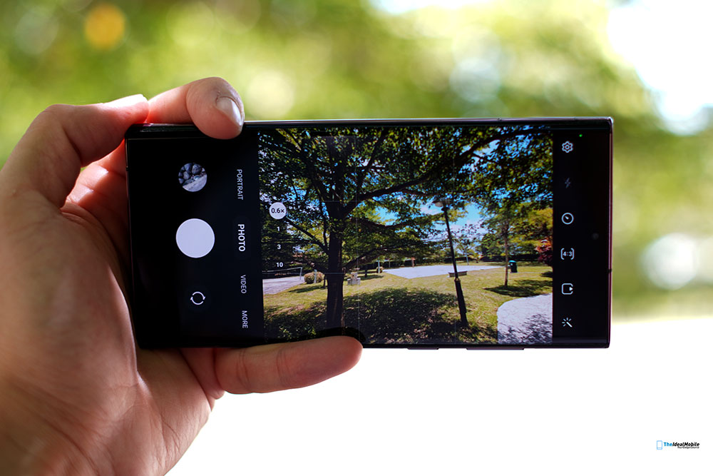 Samsung Galaxy S22 Ultra Camera App
